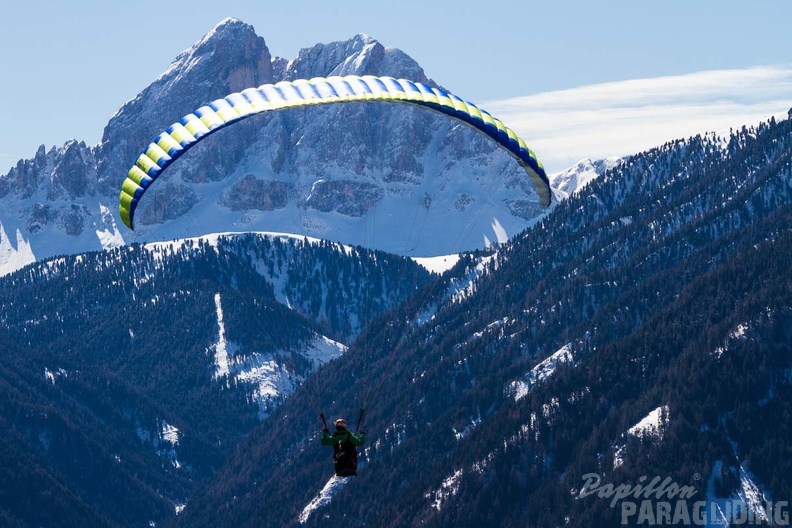 DH14.18_Luesen-Paragliding_3_-285.jpg