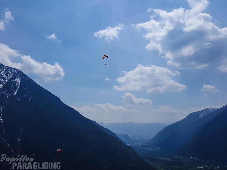 DH17.18 Paragliding-Luesen-280
