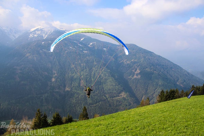 DH17.18 Paragliding-Luesen-348