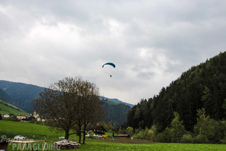 DH17.18 Paragliding-Luesen-458