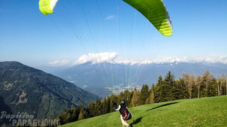 DH17.18_Paragliding-Luesen-536.jpg
