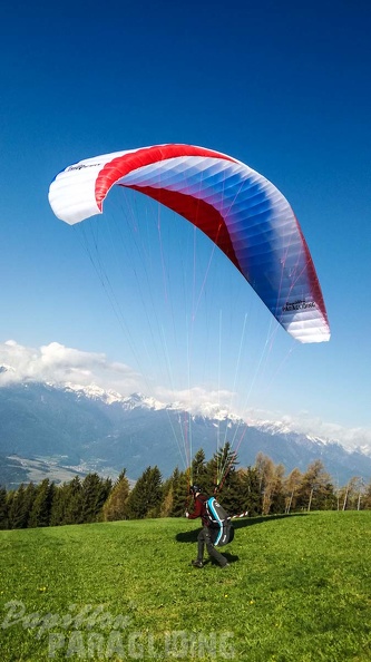 DH17.18 Paragliding-Luesen-553