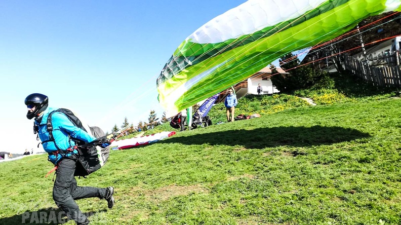 DH17.18 Paragliding-Luesen-579