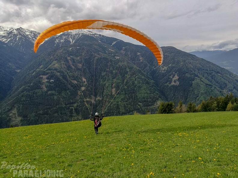 DH18.18 Luesen-Paragliding-140