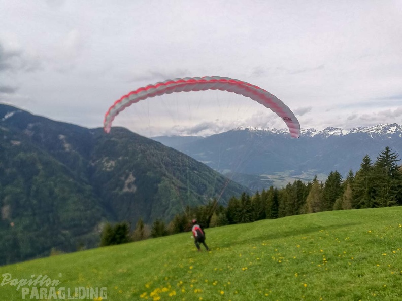DH18.18_Luesen-Paragliding-145.jpg
