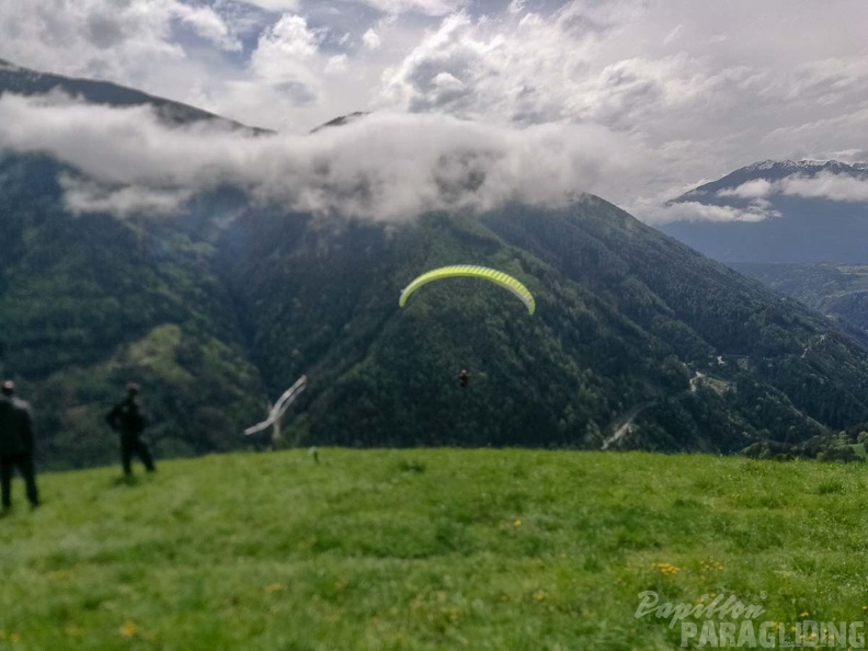 DH18.18 Luesen-Paragliding-235