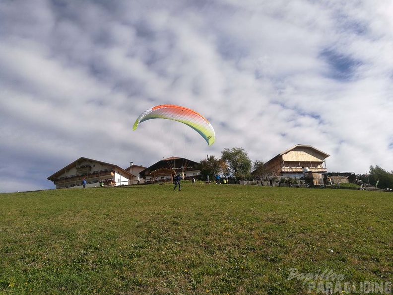 DH41.18_Luesen-Paragliding-317.jpg