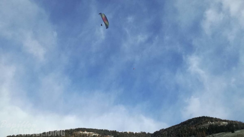 DH50.18 Luesen-Paragliding-141