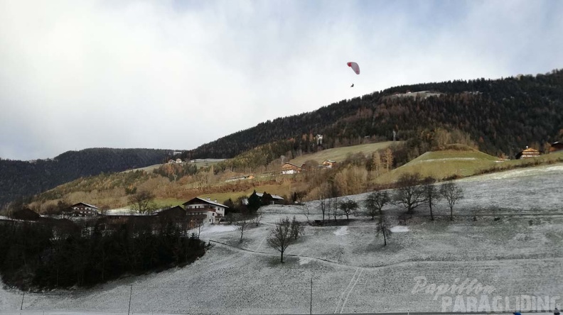 DH50.18_Luesen-Paragliding-151.jpg