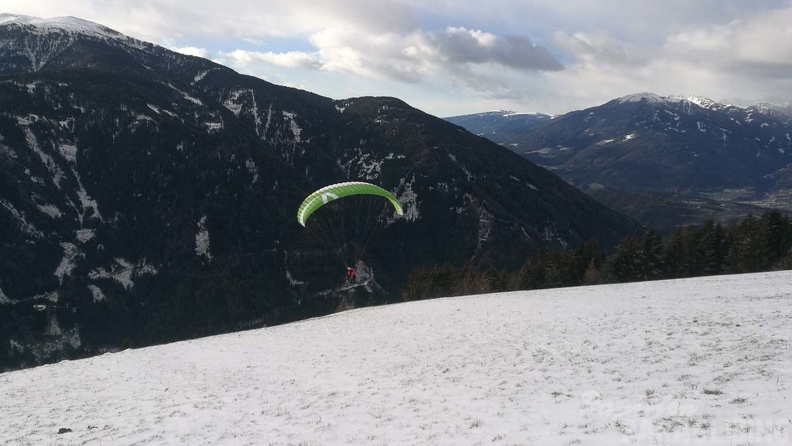 DH50.18 Luesen-Paragliding-161