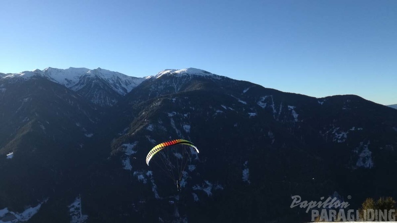 DH50.18 Luesen-Paragliding-197