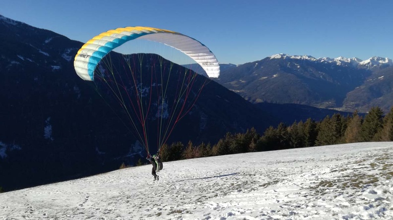 DH50.18 Luesen-Paragliding-208