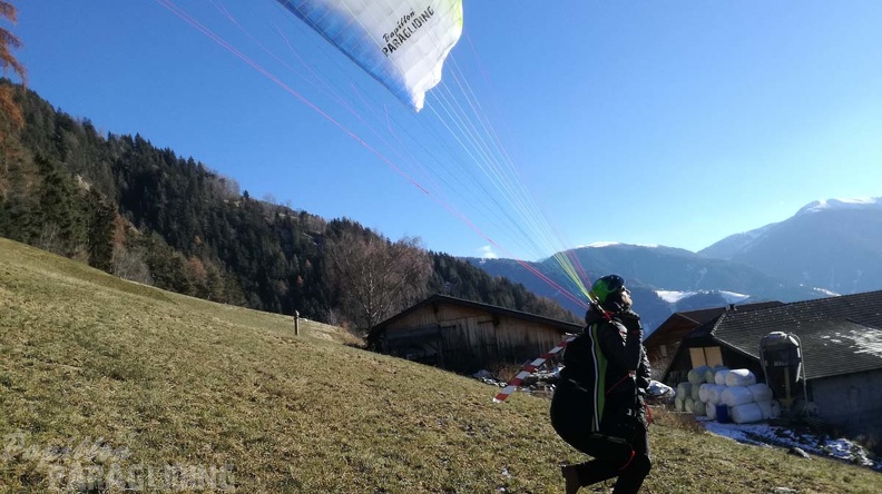 DH50.18 Luesen-Paragliding-326