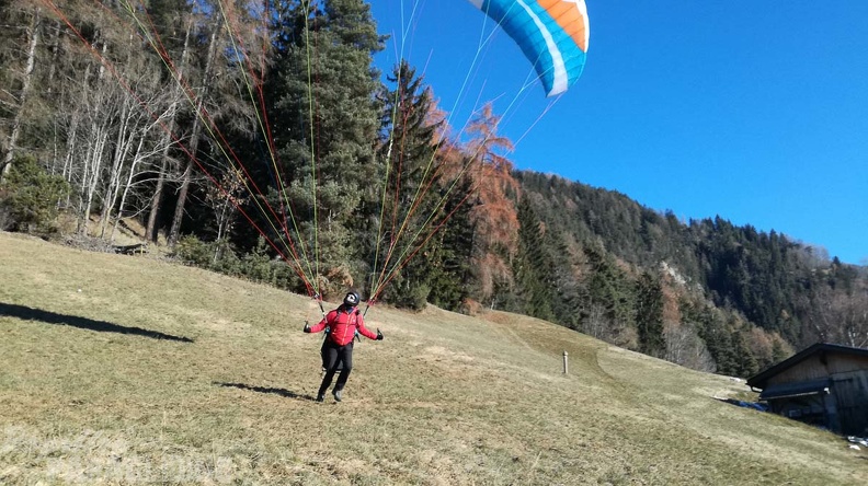 DH50.18 Luesen-Paragliding-346