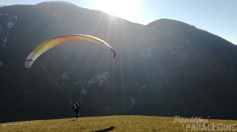 DH50.18 Luesen-Paragliding-372