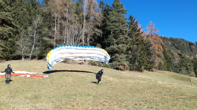 DH50.18 Luesen-Paragliding-388