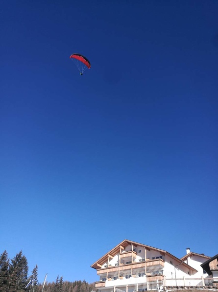 DH50.18 Luesen-Paragliding-447