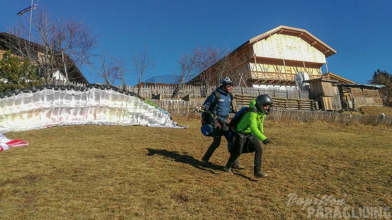 DH52.18 Luesen-Paragliding-217