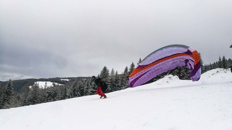 DH7.18 Paragliding-125