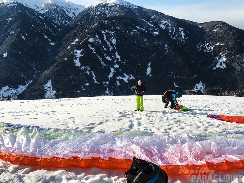 DH7.18 Paragliding-152