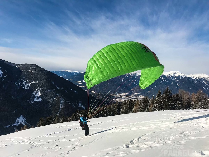 DH7.18 Paragliding-165