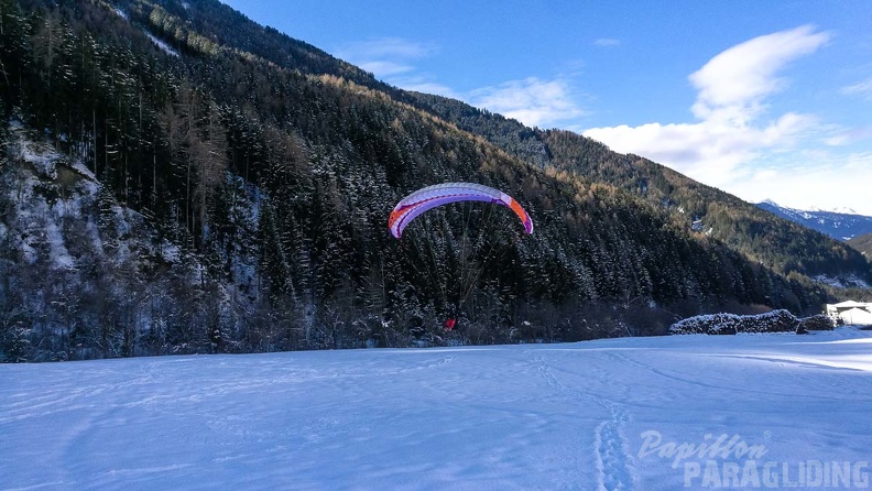 DH7.18 Paragliding-196