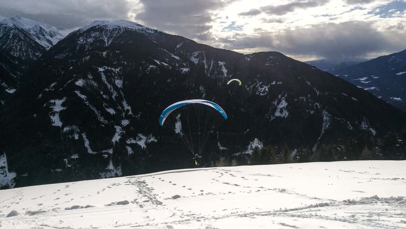 DH7.18 Paragliding-276