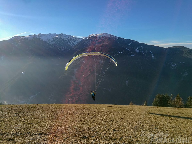 DH1.19 Luesen-Paragliding-147