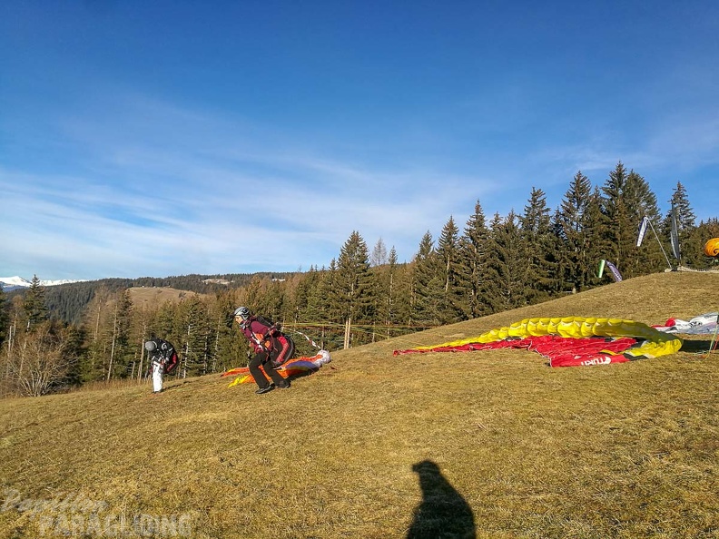 DH1.19 Luesen-Paragliding-151