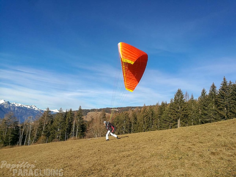 DH1.19 Luesen-Paragliding-171