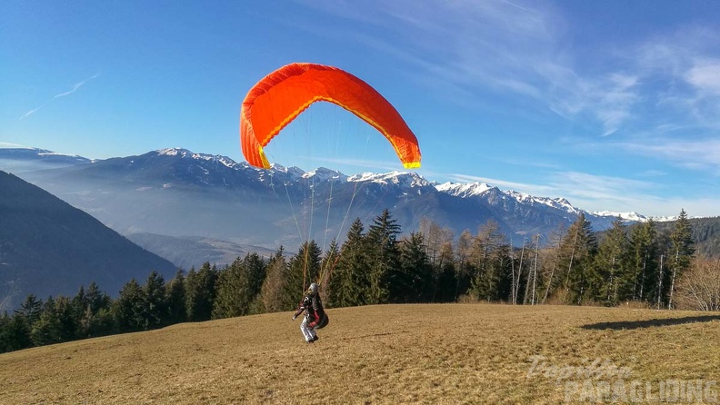 DH1.19 Luesen-Paragliding-198