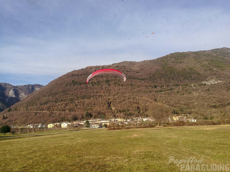 DH1.19 Luesen-Paragliding-316