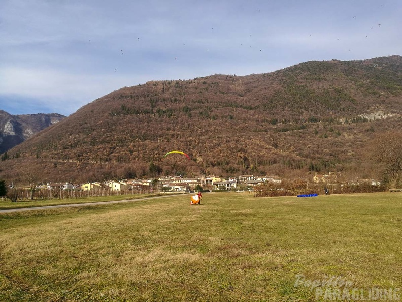 DH1.19 Luesen-Paragliding-322