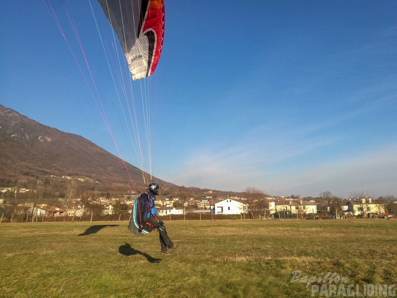 DH1.19_Luesen-Paragliding-361.jpg