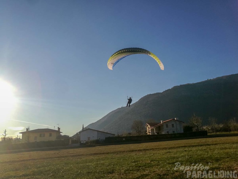 DH1.19 Luesen-Paragliding-371