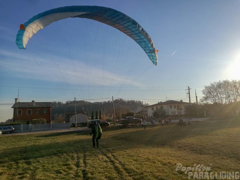 DH1.19 Luesen-Paragliding-376