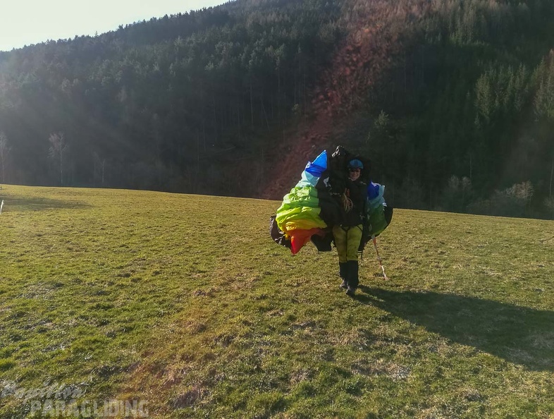 DH13.19 Luesen-Paragliding-145