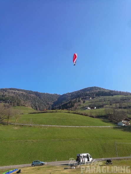 DH13.19 Luesen-Paragliding-149