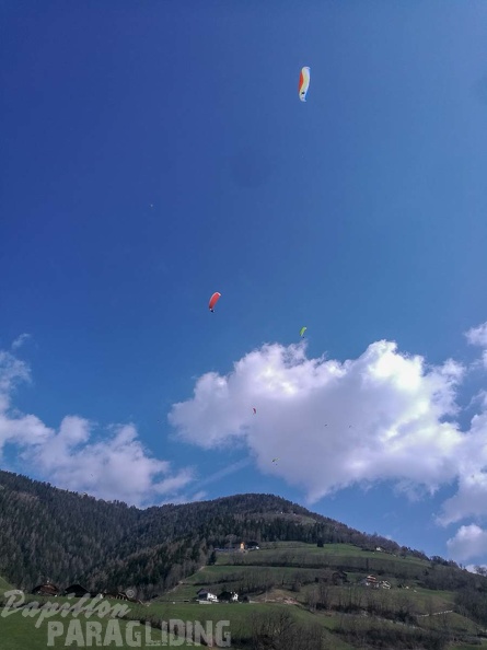 DH13.19 Luesen-Paragliding-156
