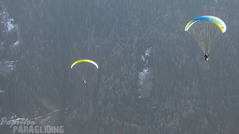 DH13.19 Luesen-Paragliding-287