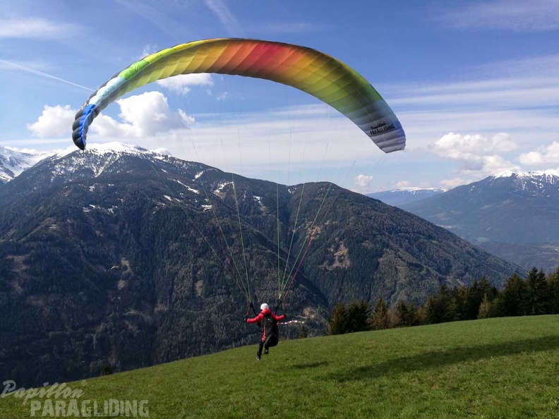 DH15.19_Luesen-Paragliding-151.jpg