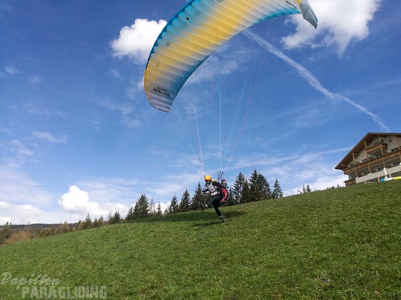 DH15.19_Luesen-Paragliding-175.jpg