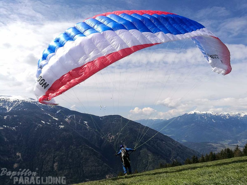 DH15.19_Luesen-Paragliding-186.jpg