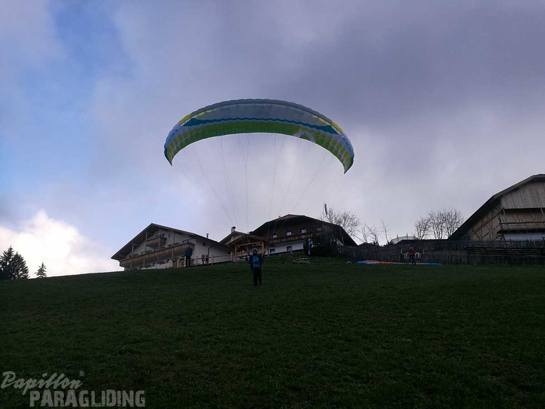 DH15.19_Luesen-Paragliding-206.jpg