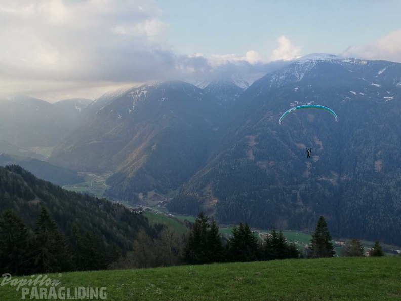 DH15.19_Luesen-Paragliding-209.jpg