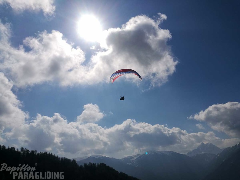 DH15.19_Luesen-Paragliding-216.jpg