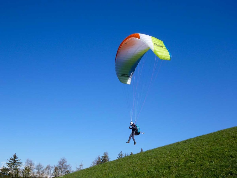 DH15.19_Luesen-Paragliding-278.jpg