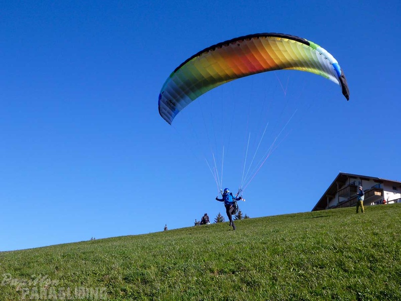 DH15.19_Luesen-Paragliding-285.jpg