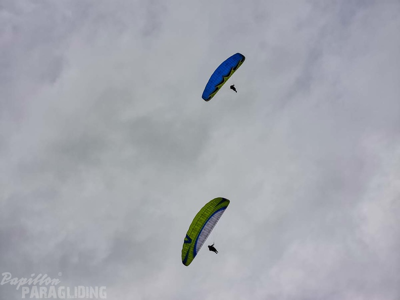 DH21.19_Paragliding-Luesen-196.jpg