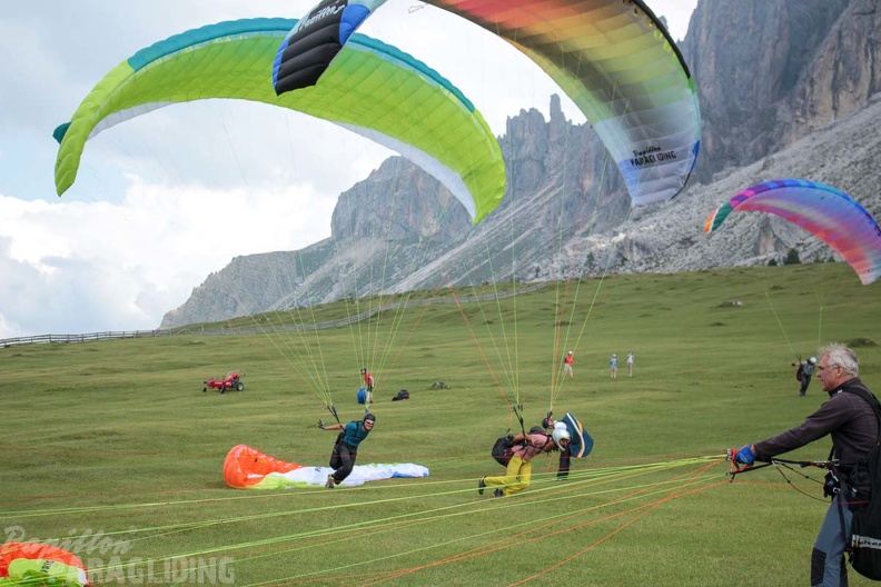 DH32.19 Luesen Paragliding-257